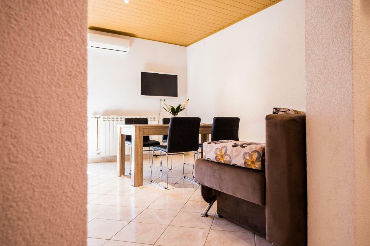 Apartmani Mila Podstrana Dış mekan fotoğraf